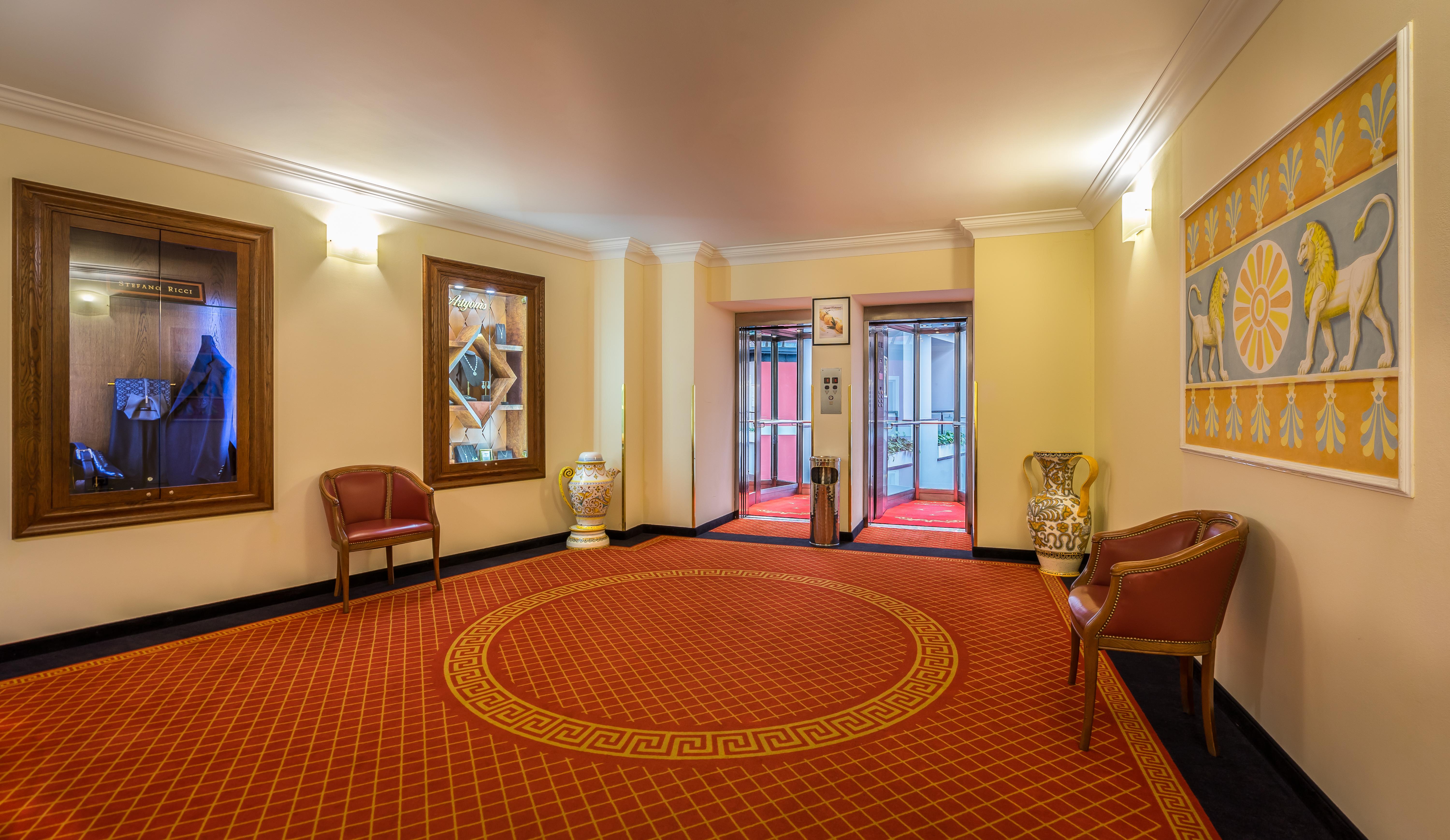 Grand Hotel Yerevan - Small Luxury Hotels Of The World Eksteriør bilde
