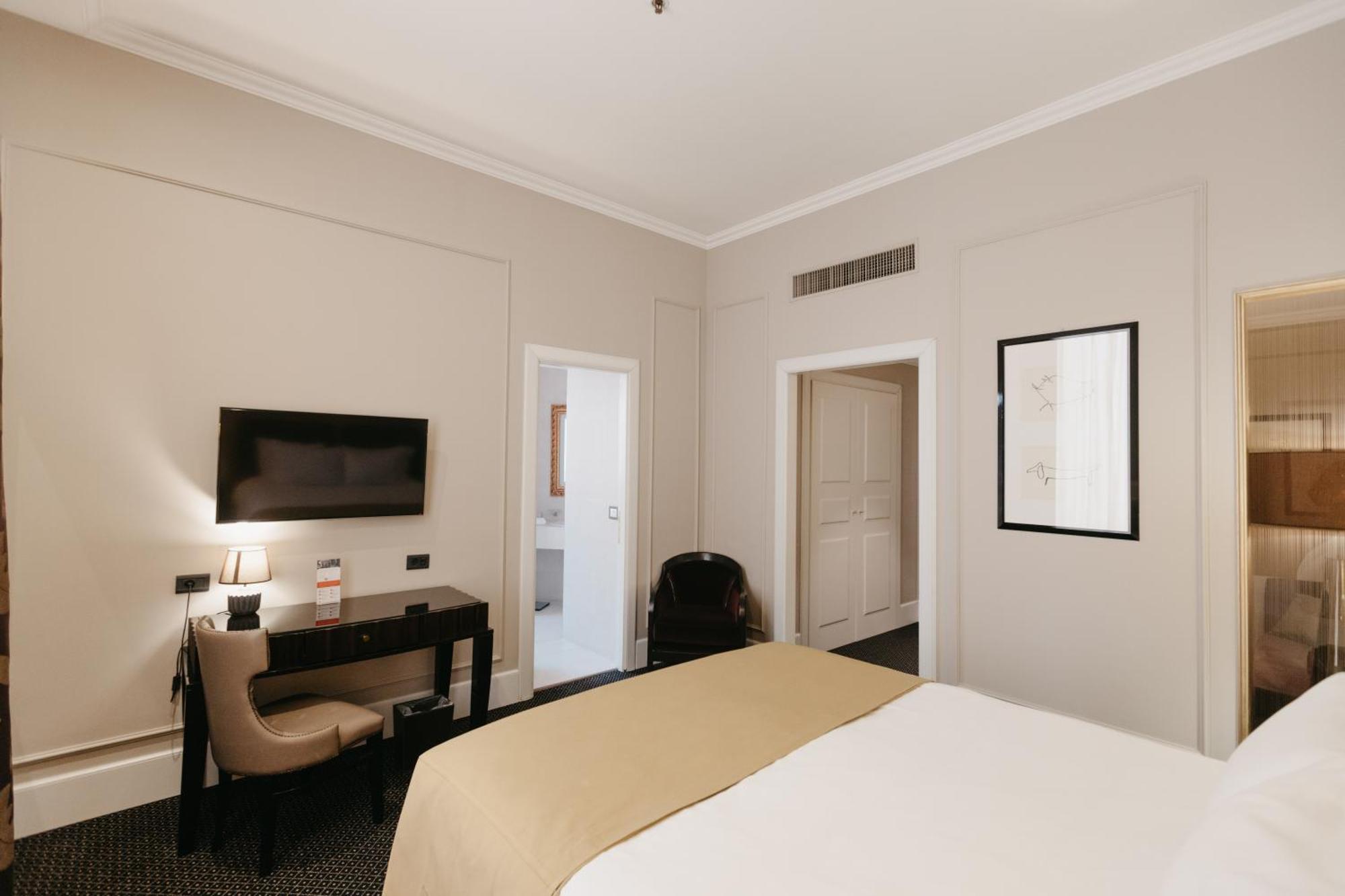 Grand Hotel Yerevan - Small Luxury Hotels Of The World Eksteriør bilde