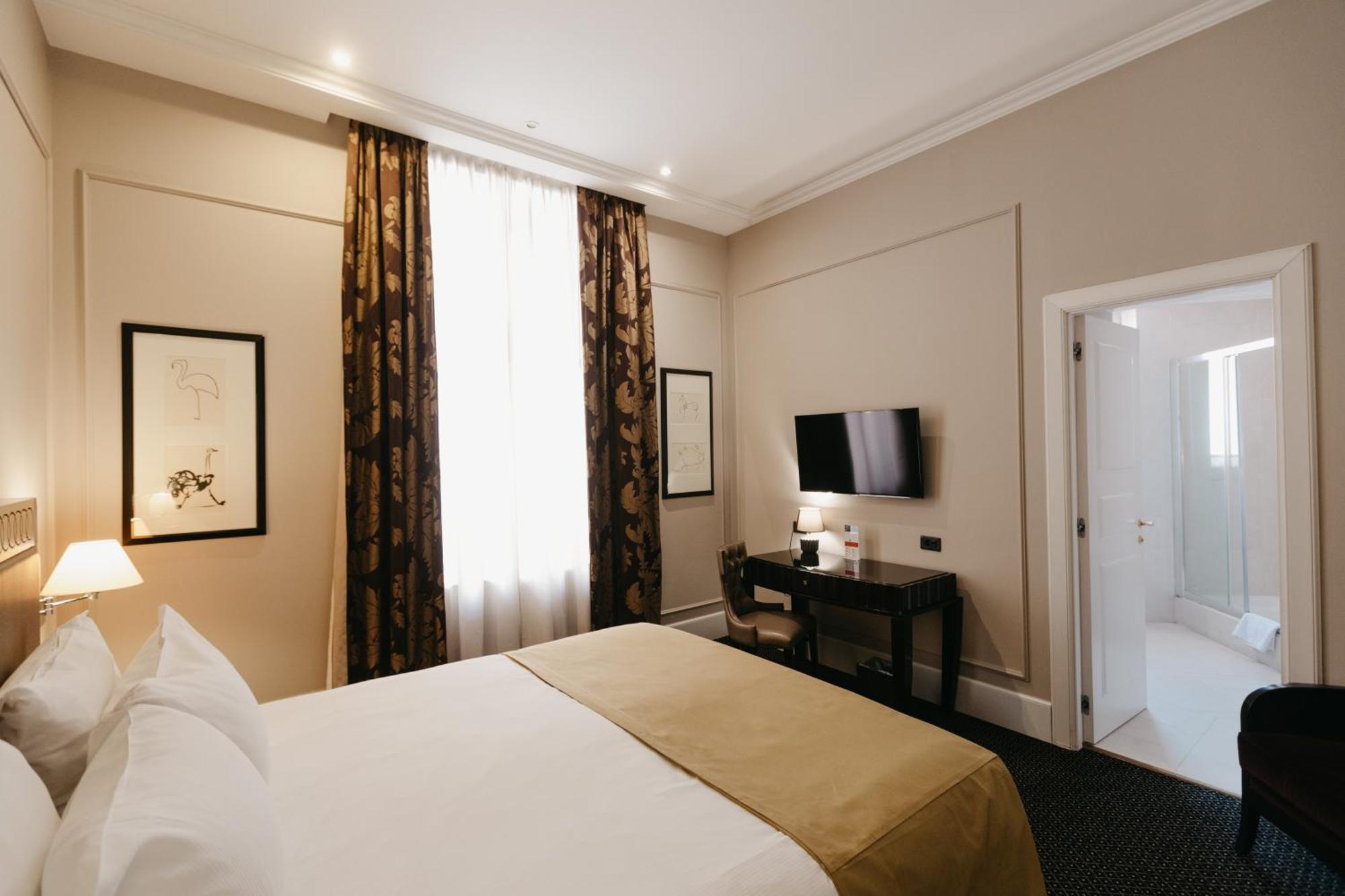 Grand Hotel Yerevan - Small Luxury Hotels Of The World Eksteriør bilde