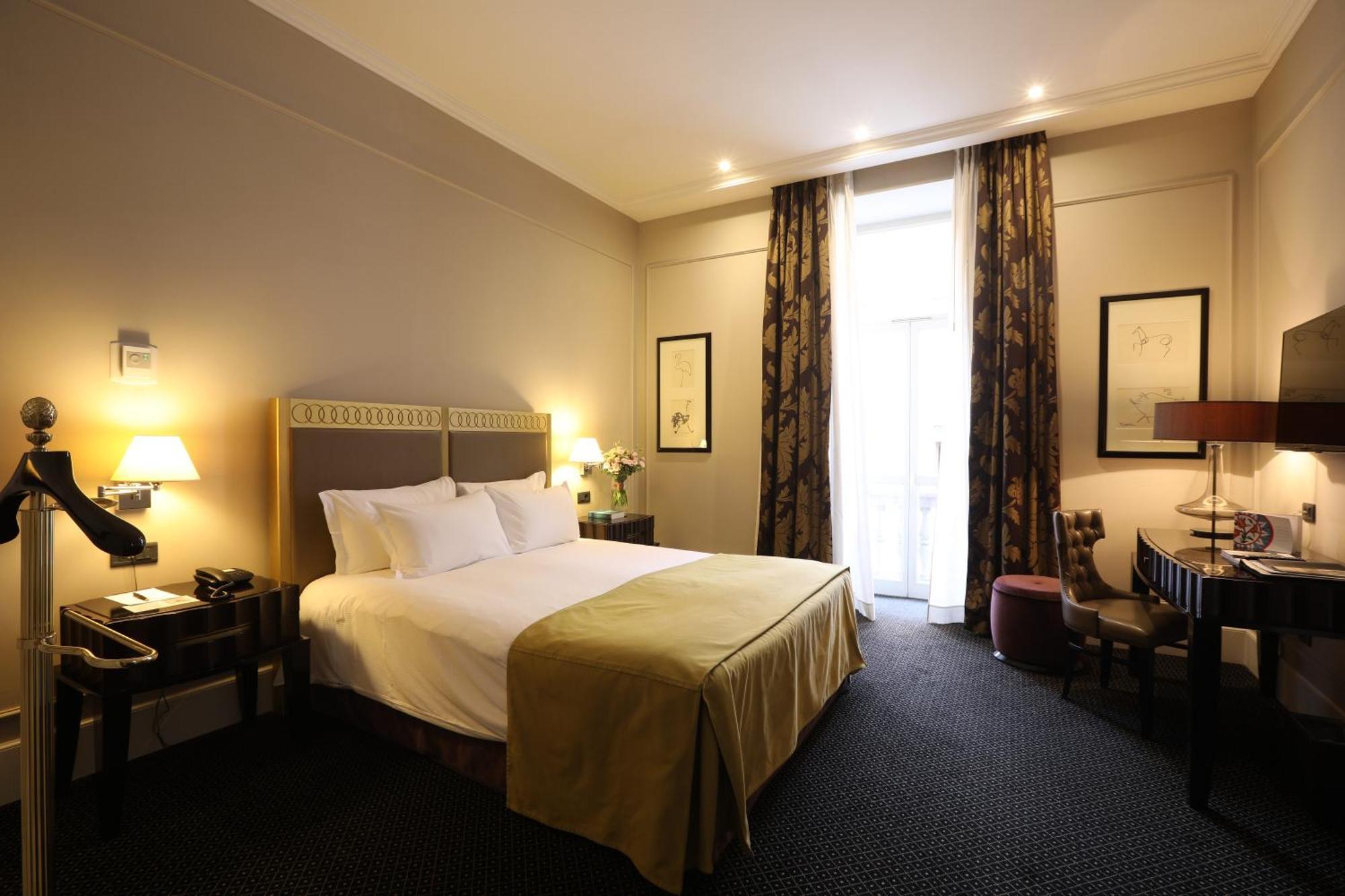 Grand Hotel Yerevan - Small Luxury Hotels Of The World Eksteriør bilde